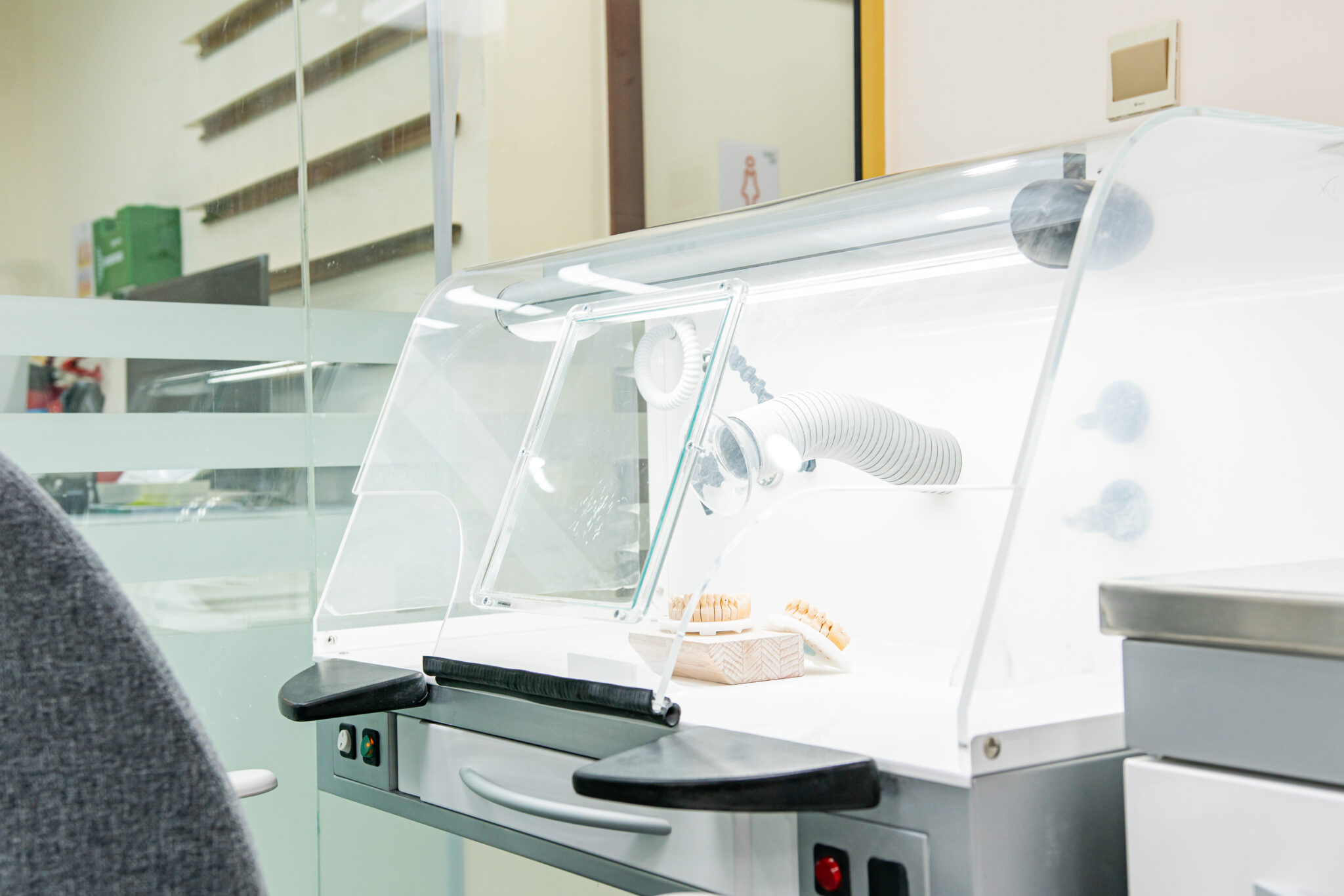 Advanced Dental Prosthetics Facility